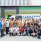 Ket. Foto : Foto Bersama ASN Rumah Sakit Umum Daerah Langsa, Pada Acara Tepung Tawar (Peusijuk) Mobil Ambulan Baru RSUD Langsa, Selasa (7 Oktober 2025) 