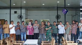 Ket. Foto : S Kapolres Langsa, AKBP Mughi Prasetyo Habrianto, S.I.K., Menggelar Silaturahmi dengan TNI,  Serta Para Panglima Sagoe Bersama  Unsur Komite Peralihan Aceh (KPA) dan Partai Aceh (PA) Kota Langsa. 