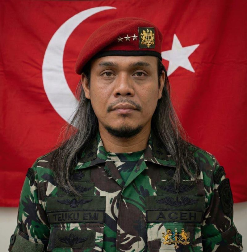 Ket. Foto : Penasehat Khusus Gubernur Aceh Bidang Investasi dan Hubungan Luar Negeri sekaligus Ketua KPA Luwa Nanggroe, Teuku Emi Syamsyumi (Abu Salam).