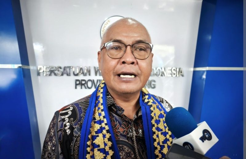 Keterangan foto: Ketua Umum PWI Pusat Akhmad Munir. (dok.ist) 