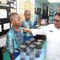Keterangan Foto : Wakil Menteri Dalam Negeri (Wamendagri) Ribka Haluk memberikan semangat kepada putra-putri Papua di Sekolah GenIUs