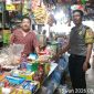 Keterangan foto : Bhabinkamtibmas Polsek Medan Labuhan tengah melaksanakan kegiatan sambang Door to Door System (DDS) ke rumah warga binaan, Senin (15/6/2026).
