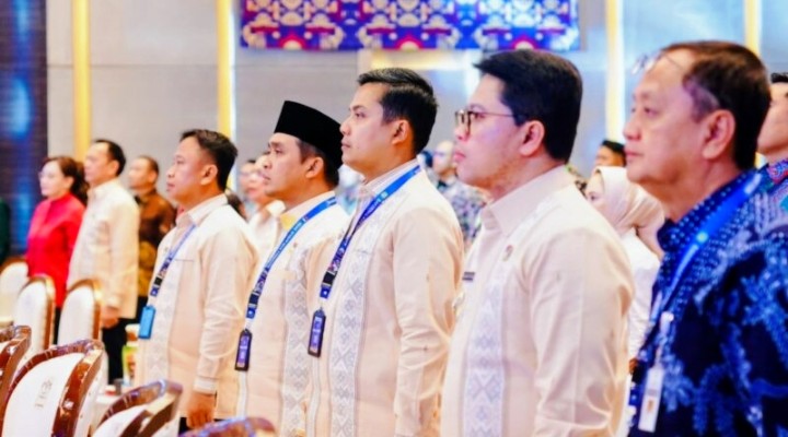 Keterangan Foto:bWalikota Langsa, Jeffry Sentana S Putra, SE, saat mengikuti Forum Bisnis dan Investasi dalam rangkaian Rakernas XVIII APEKSI 2026 di Kota Medan, 1–2 Juli 2026.