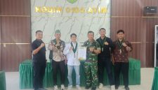 Keterangan foto : HMI Cabang Langsa yang dipimpin Ketua Abdi Maulana bersama perwakilan komisariat (Vemansyah dari Hukum Unsam, Baldan dari Ekonomi Unsam, dan Rifqi dari FKIP Unsam) menyambangi Makodim 0104/Aceh Timur, Kamis, 9 Juli 2026.