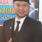 Keterangan Foto: Camat Langsa Barat, Andre Isvani, S.STP., M.A.P., saat memantau pelaksanaan Pilchiksung di Gampong Simpang Lhee, Minggu (19/7/2026)

