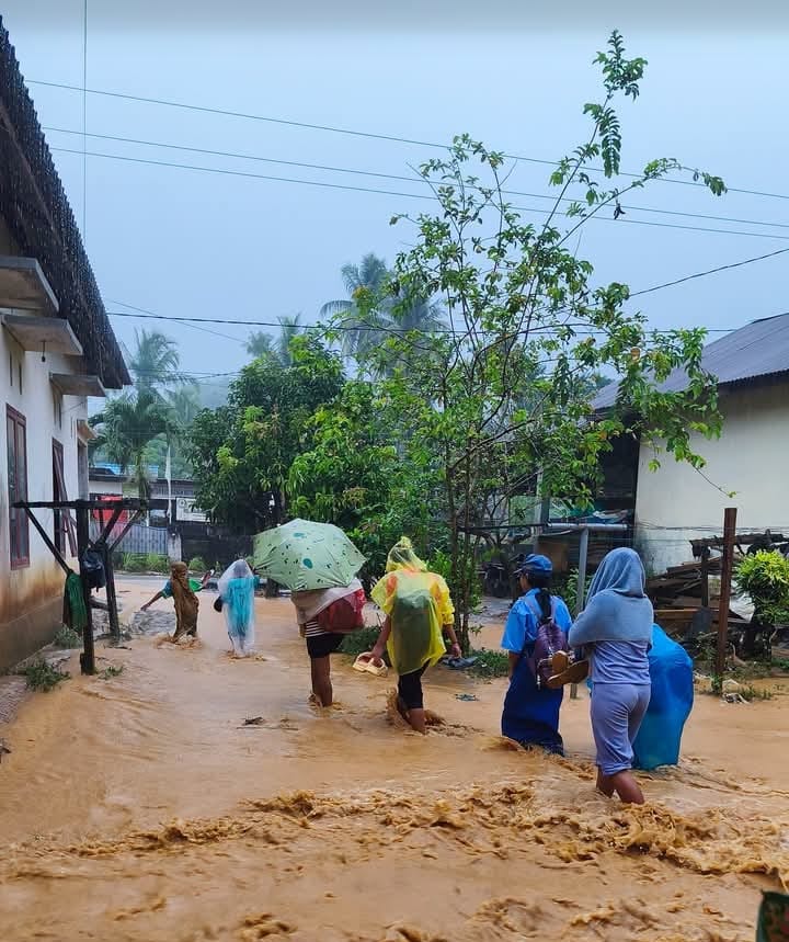 Keterangan foto: Lokasi banjir di Kecamatan Tukka, Kabupaten Tapanuli Tengah.