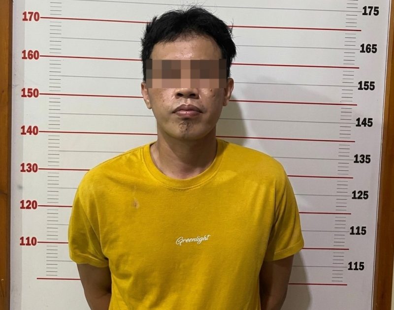 Keterangan Foto: Unit Reaksi Cepat (URC) Polsek Way Tuba mengamankan tersangka pelaku curas.
