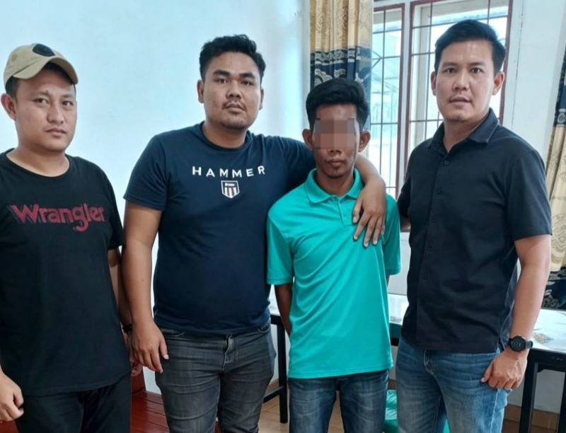 Foto: Terduga pelaku curanmor berinisial FK (28) saat diamankan Tim Unit Reaksi Cepat (URC) Satreskrim Polres Way Kanan.
