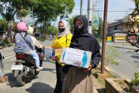 Keterangan Foto: Organisasi Kemahasiswaan (Ormawa) bersama berbagai komunitas di Kota Langsa menggelar aksi penggalangan dana untuk membantu para korban terdampak gempa bumi di Nusa Tenggara Timur (NTT). 