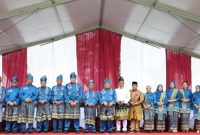 Keterangan Foto: Wakapolda Riau, Brigjen Pol. Hengki Haryadi, saat menghadiri pembukaan Festival Pacu Jalur Tradisional 2026 di Kuansing.