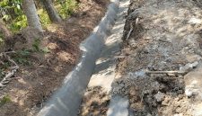 Keterangan foto: Bangunan proyek di Kampung Sritunggal, Kecamatan Buway Bahuga, Kabupaten Way Kanan, yang menjadi sorotan terkait dugaan pekerjaan tidak sesuai standar kualitas.