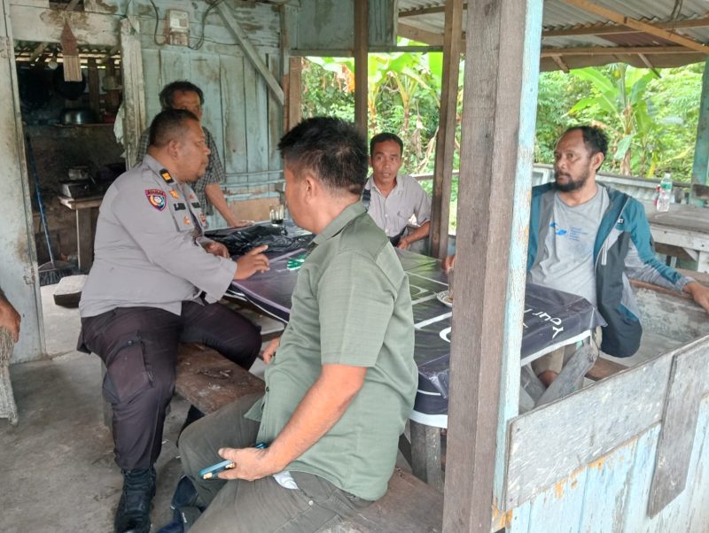 Ket. Foto : Kanit Binmas Polsek Rumbai, Iptu Kamra Junaedy