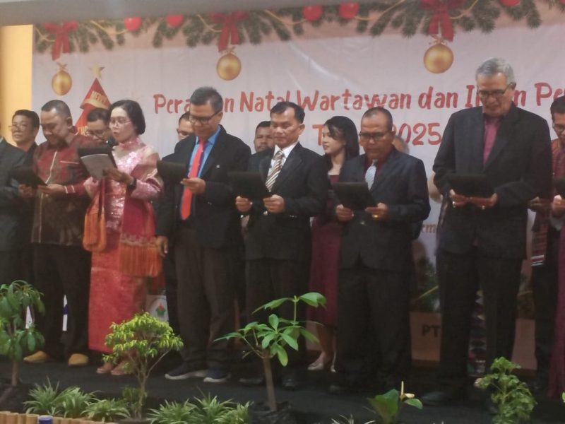 Ket. Foto : Salah Satu Sesi Liturgi Oleh Wartawan Riau