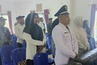 Ket.fot Plt Camat Langsa Barat Risky Andrian, Melantik Saifullah,.M.Pd Ditunjuk Sebagai Pj Geuchik Gampong Sungai Pauh Pusaka, di Aula Camat setempat, Rabu kemarin (18 Februari 2026).

