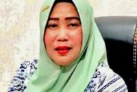 Ket. Foto : Dra.Suhartini,.M.Pd
Ketua Komando Satgas Penanganan Bencana yang juga Sekda kota Langsa. 