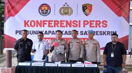 ket. Foto : Satuan Reserse Kriminal (Sat Reskrim) Polres Langsa menggelar konferensi pers pengungkapan kasus pemerkosaan. 
