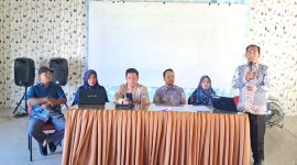 Ket. Foto : Plt. Kepala Dinas Pendidikan dan Kebudayaan Kota Langsa, Bobby Edwin, ST,  saat membuka Sosialisasi SPMB