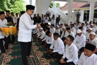 Keterangan foto : Pemko Langasa menggelar Peusijuk dipimpin langsung oleh Walikota Langsa, Jeffry Sentana S Putra, S.E., bersama Majelis Permusyawaratan Ulama (MPU) dan Majelis Adat Aceh (MAA). 