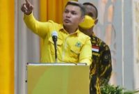 Ket. Foto : Ketua DPD II Partai Golkar Maluku Tenggara, Agripinus Rumatora alias Nus Kei (int) 