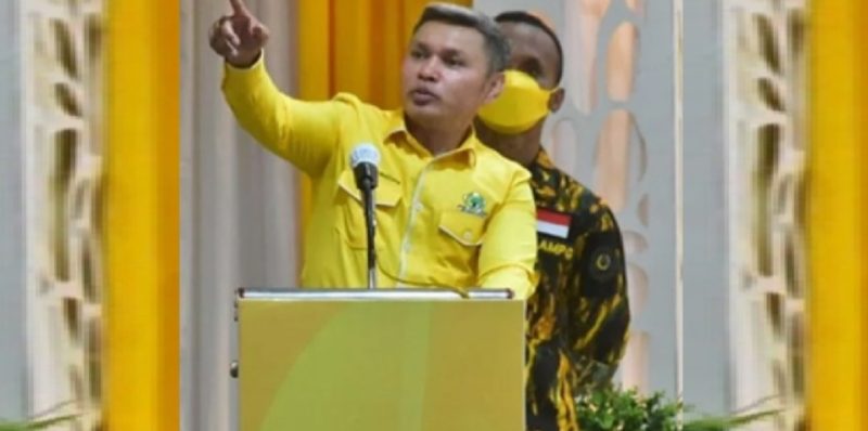 Ket. Foto : Ketua DPD II Partai Golkar Maluku Tenggara, Agripinus Rumatora alias Nus Kei (int) 