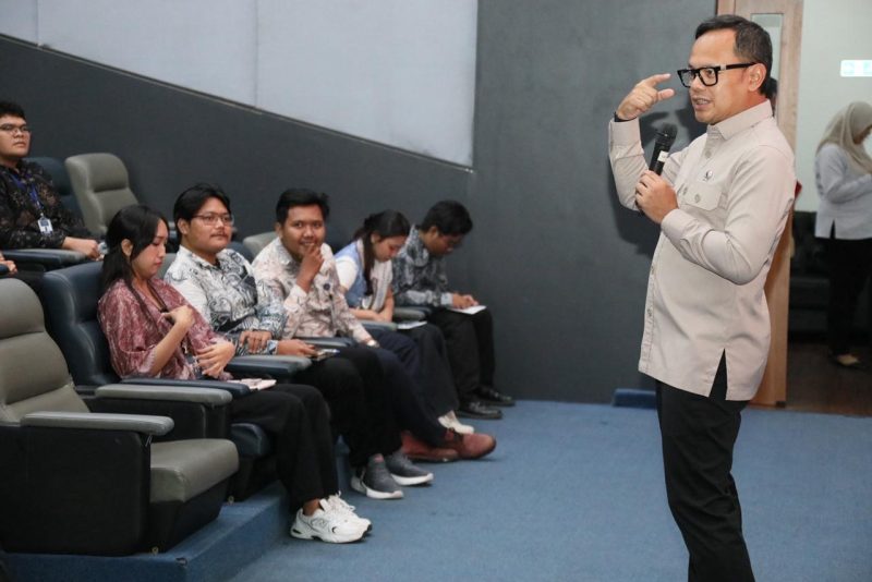 Keterangan foto : Bima Arya Sugiarto, saat menutup Program Magang Kementerian Dalam Negeri (Kemendagri) di Auditorium Bima Arya, Perpustakaan dan Galeri Kota Bogor, Rabu (6/5/2026).