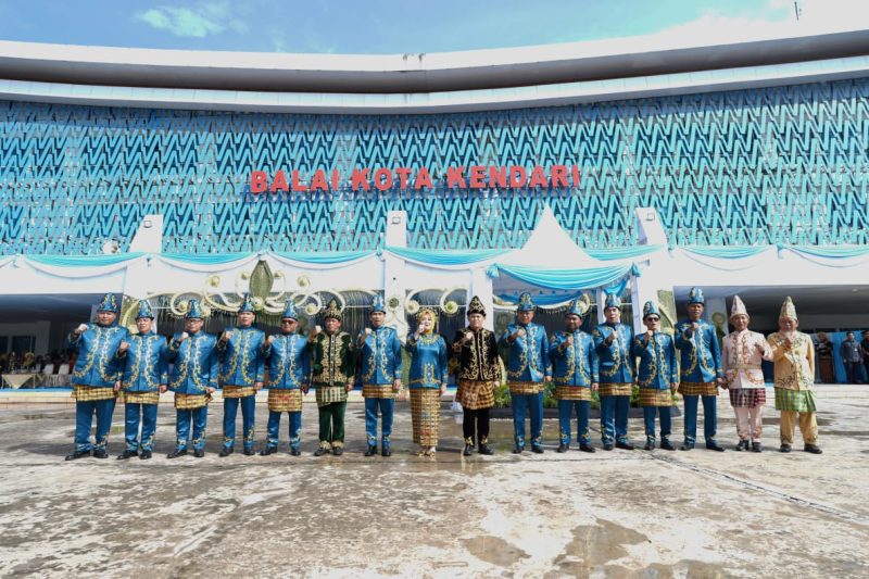 Keterabgan foto : Pejabat Daerah,  memperingati HUT ke-195 tahun Kota Kendari, yang  bertepatan dengan penyelenggaraan United Cities and Local Government (UCLG) ASPAC 2026. 