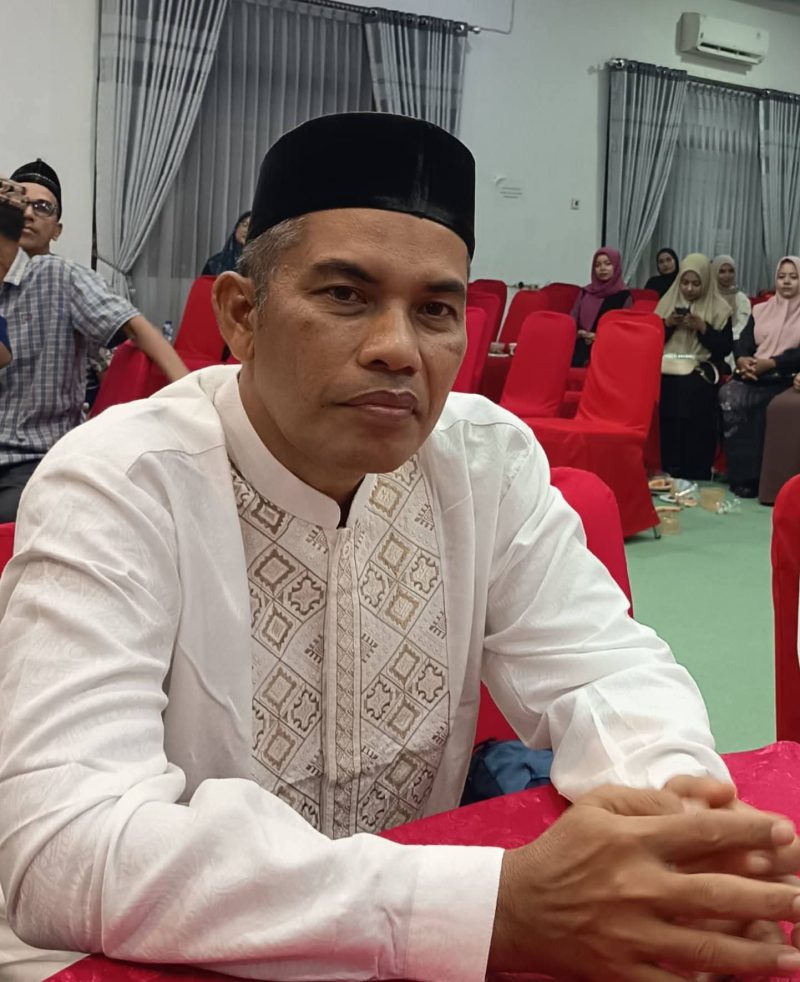 Keterangan foto : Dr. Muhammad Dayyan, M.Ec.