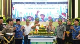 Keterangan foto : Menteri Lingkungan Hidup, Mohammad Jumhur Hidayat, dalam kunjungan kerjanya ke Provinsi Riau, (foto : ist) 