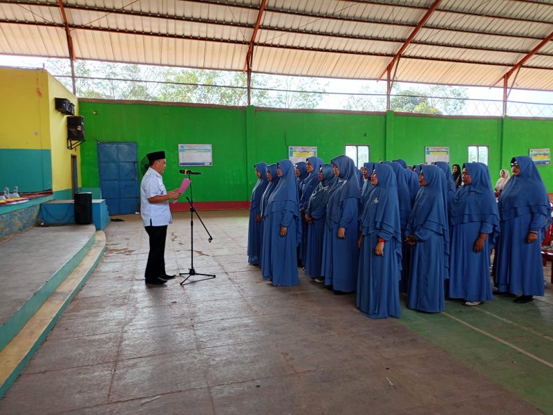 Keterangan foto : Pelantikan Persatuan Majelis Taklim Kecamatan Negeri Agung yang digelar di GSG Kampung Kalipapan. 
