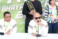 Keterangan Foto: Ketua Pelaksana Riau Bhayangkara Run 2026, Kombes Pol. Daniel Widya Mucharam (kanan), didampingi Karo SDM Polda Riau Kombes Pol. Dr. Boy Jeckson Situmorang, S.I.K., M.H., saat memberikan keterangan pers. (dok.ist)