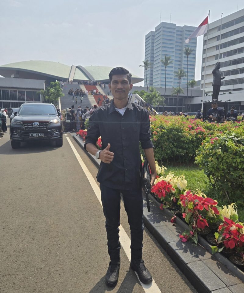 Keterangan foto: Calon Geuchik termuda Gampong Sungai Pauh Tanjung, Putra Riskyna, ST