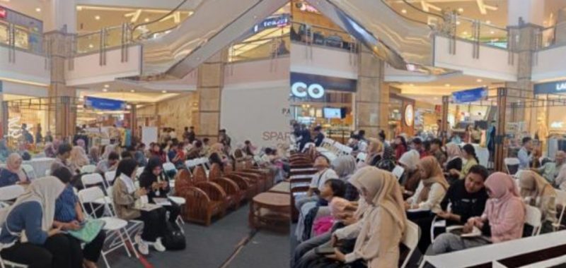 Keterangan Foto: Suasana pembukaan Pekanbaru Job Fair 2026 di Mal SKA. 
