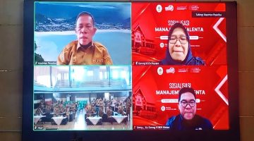 Keterangan Foto: Bupati Tapanuli Tengah Masinton Pasaribu memberikan arahan secara virtual, didampingi narasumber Dr. Nanty Haposan U.P. Simanungkalit, serta seluruh jajaran Pemkab Tapteng yang mengikuti sosialisasi secara hybrid.
