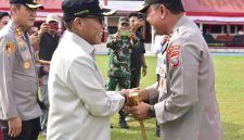 Keterangan Foto: Bupati Tapanuli Tengah bersama Wabup menyambut kunjungan kerja Kapolda Sumut, Irjen Pol Whisnu Hermawan Februanto, SIK, MH.